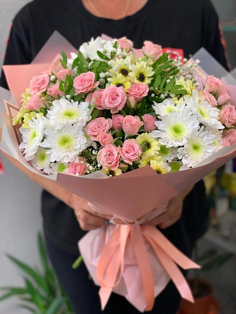 Букет цветов из: Розы и Хризантемы в Летней Ставке