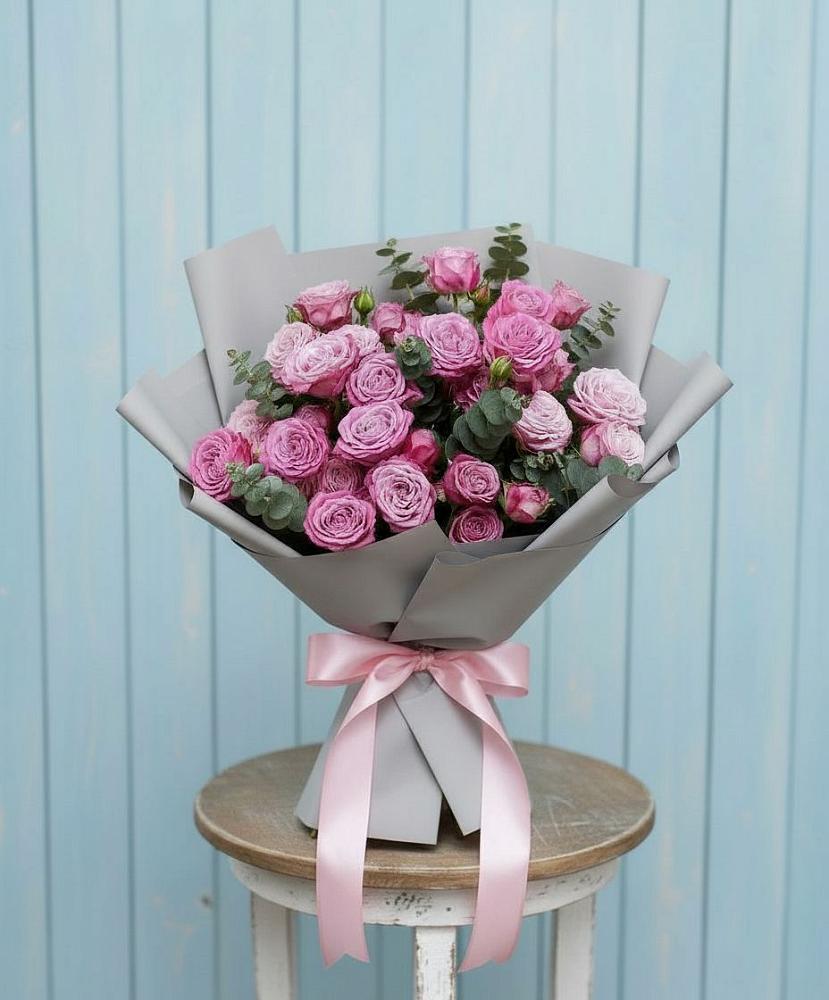 Букет цветов из: Розы в Летней Ставке