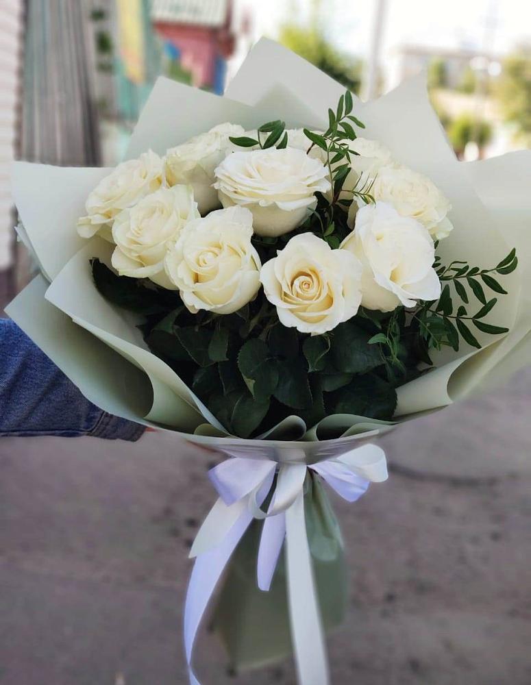 Букет Белые розы Проуд в Летней Ставке