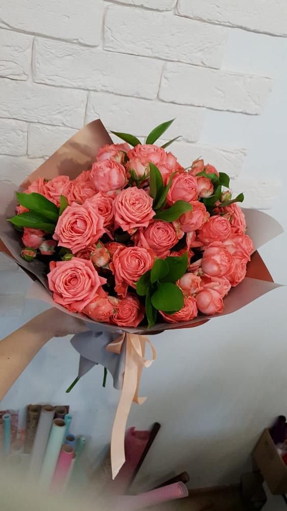 Букет цветов из: Розы в Летней Ставке