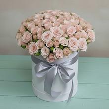 Цветочная композиция из Розы в шляпной коробке в Летней Ставке