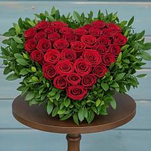 Цветочная композиция из Розы в виде сердца в Летней Ставке