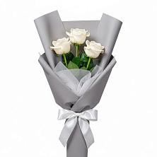 Букет 3 белые розы в Летней Ставке