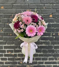 Букет цветов из:  Герберы и Хризантемы в Летней Ставке