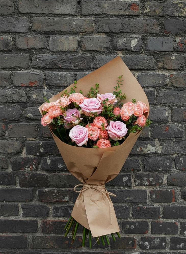 Букет цветов из: Розы в Летней Ставке