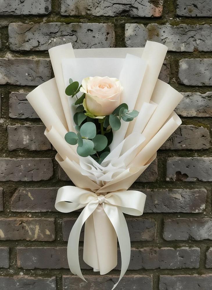 Букет цветов из: Розы в Летней Ставке