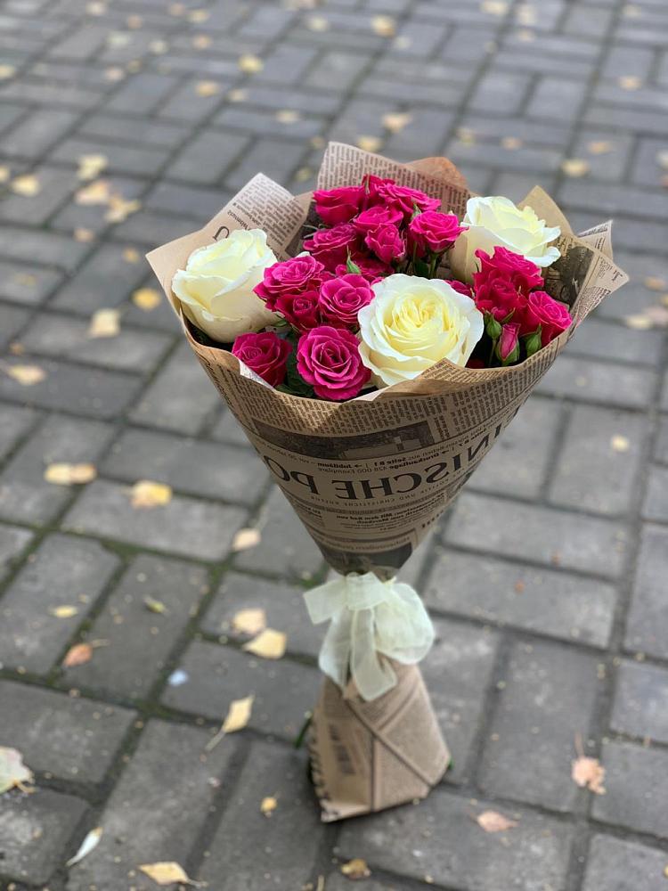 Букет цветов из: Розы в Летней Ставке