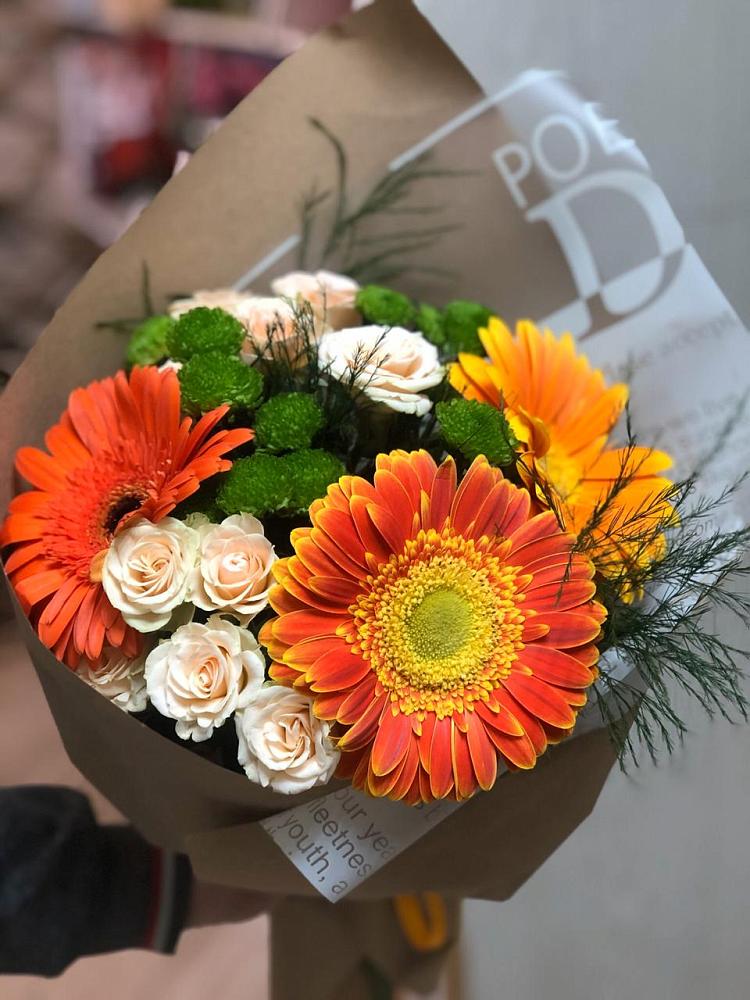 Букет цветов из: Герберы, Хризантемы и Розы в Летней Ставке