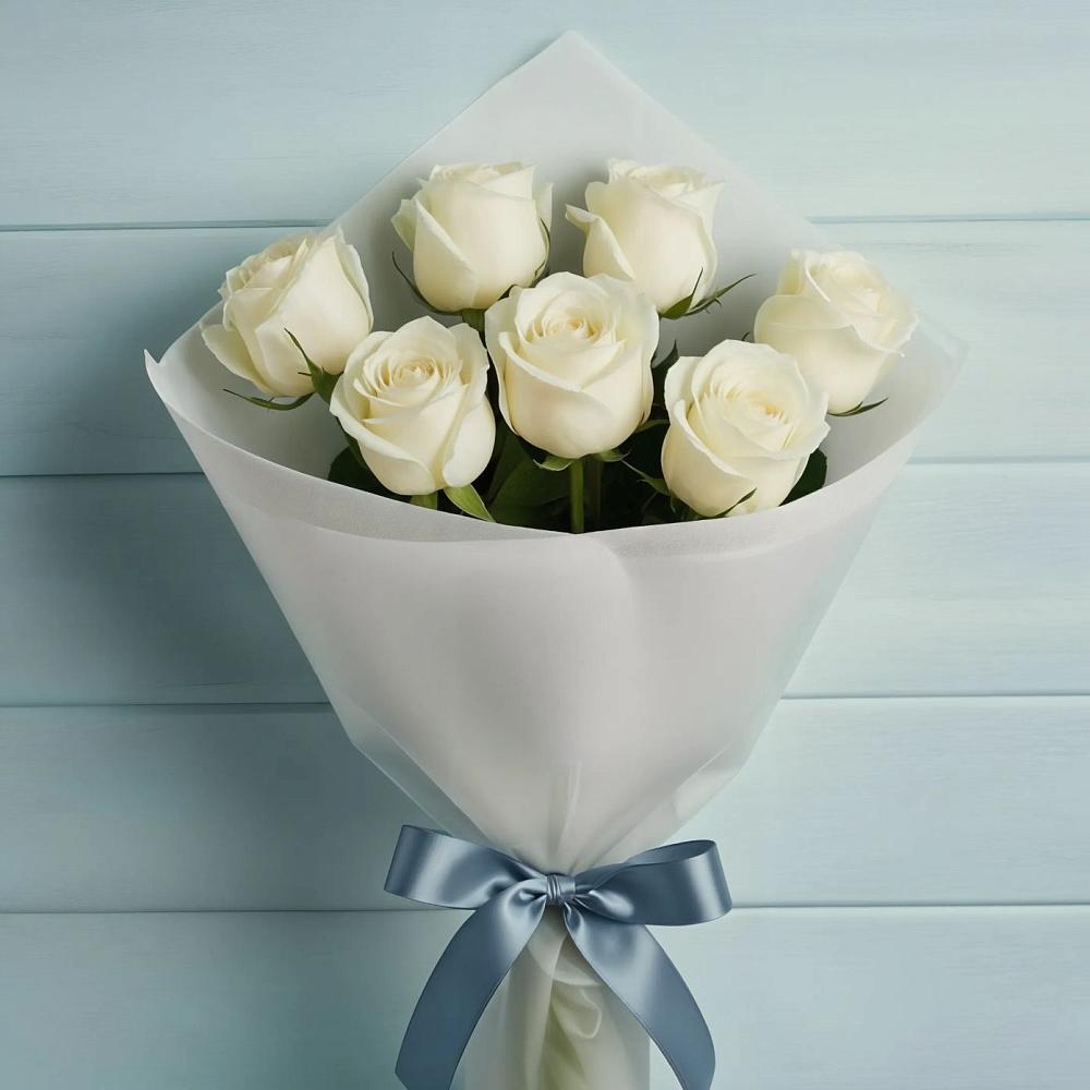 Букет 7 Белых роз Эдлесс Лав в Летней Ставке