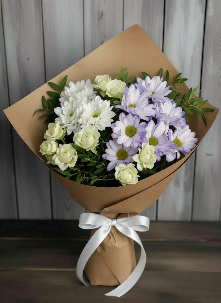 Букет цветов из: Хризантемы и Розы в Летней Ставке