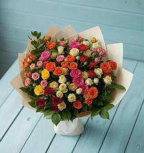 Букет Микс из разноцветных кустовых роз в Летней Ставке