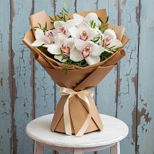Букет цветов из:  Орхидеи и Розы в Летней Ставке