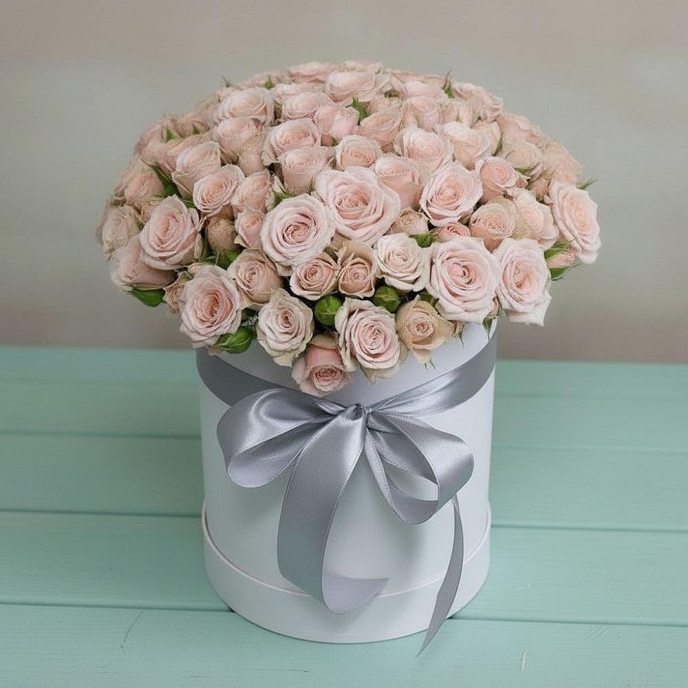 Цветочная композиция из Розы в шляпной коробке в Летней Ставке